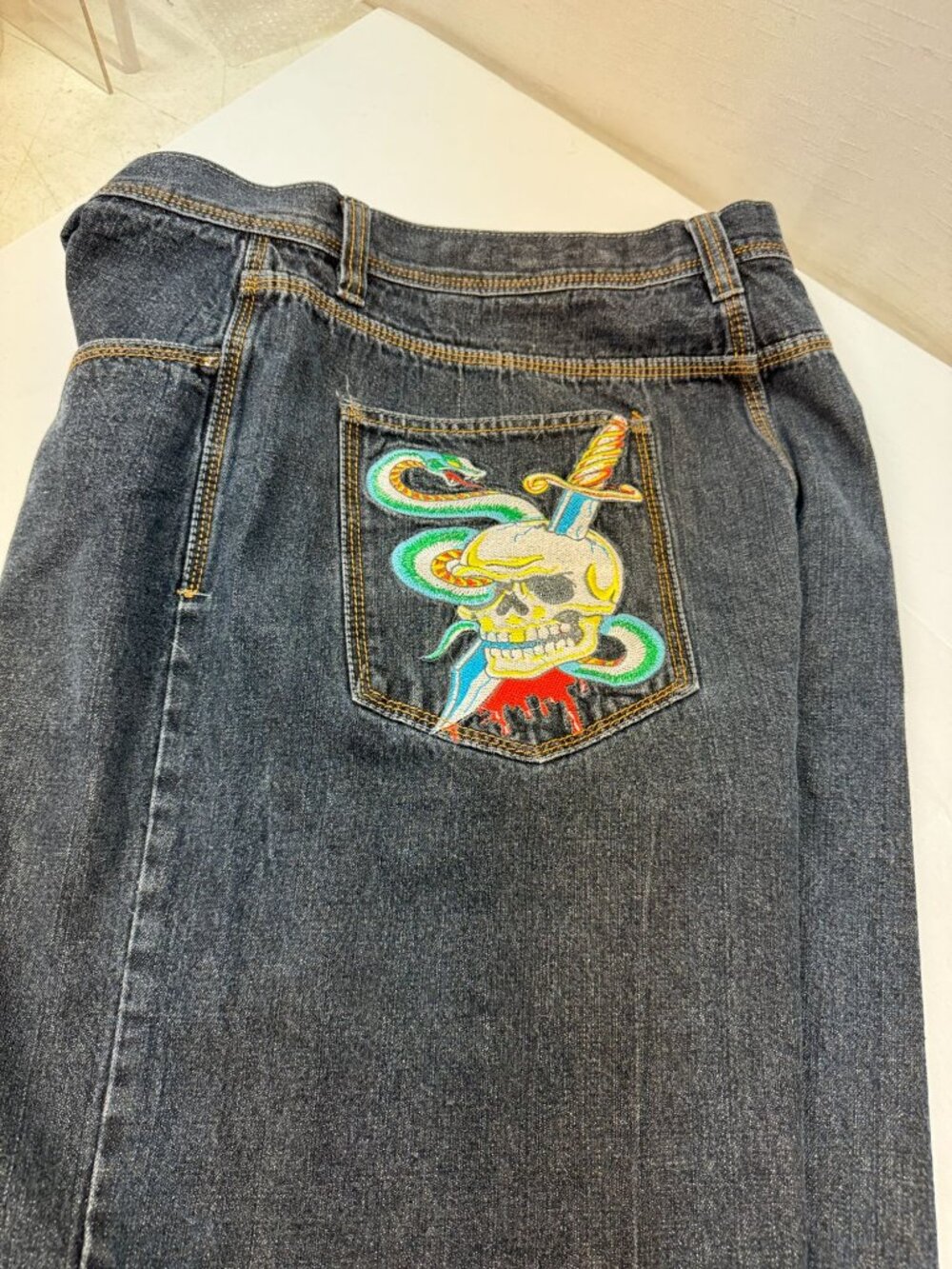 Mens Black Label 42 Waist denim Skull & Dagger Shorts